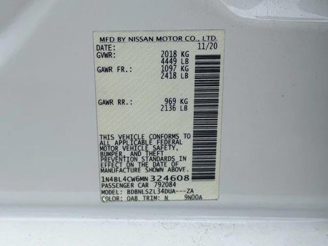 Used 2021 White Nissan 2.5 SR image 25