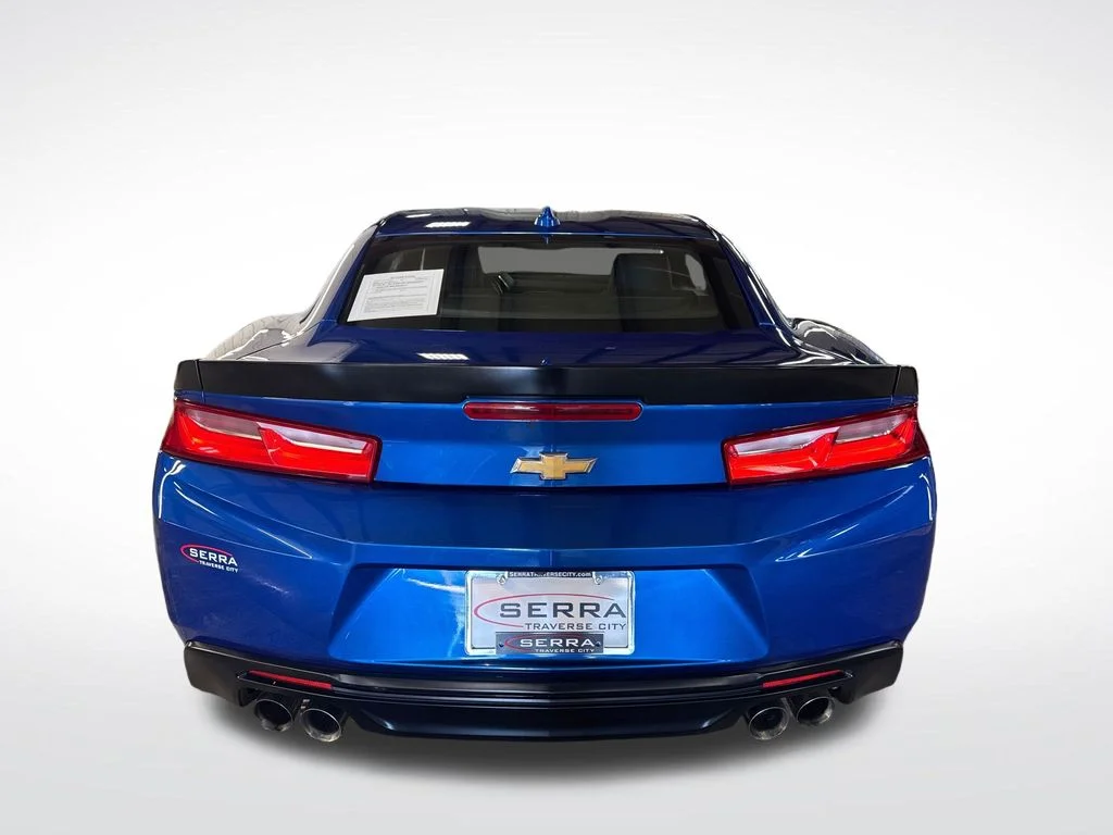 Used 2018 Blue Chevrolet 2LT image 4