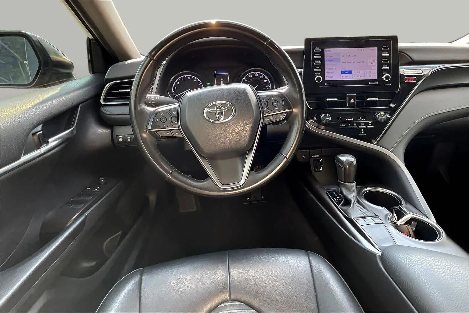 Used 2024 Predawn Gray Mica Toyota SE image 6
