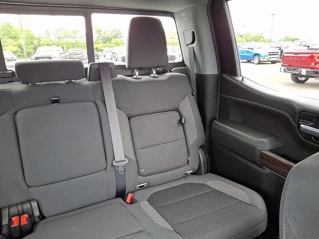 Used 2020 Silver Ice Metallic Chevrolet RST image 21