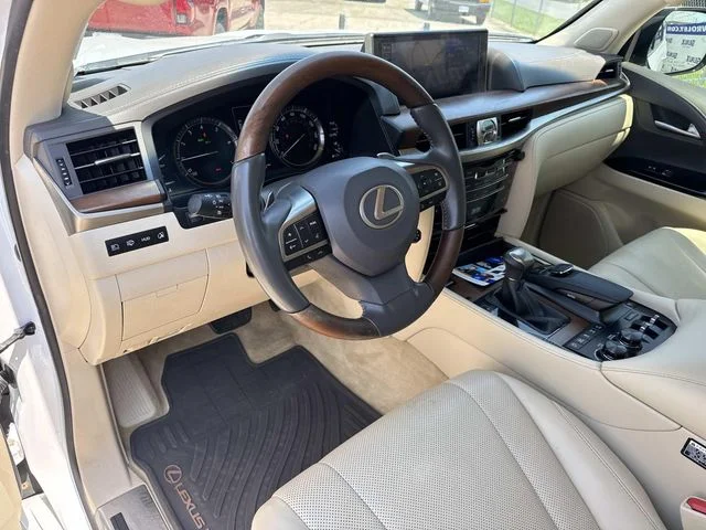 Used 2021 White Lexus 570 image 35