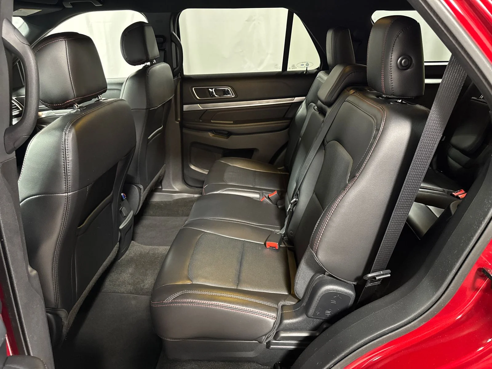 Used 2017 Red Ford Sport image 5