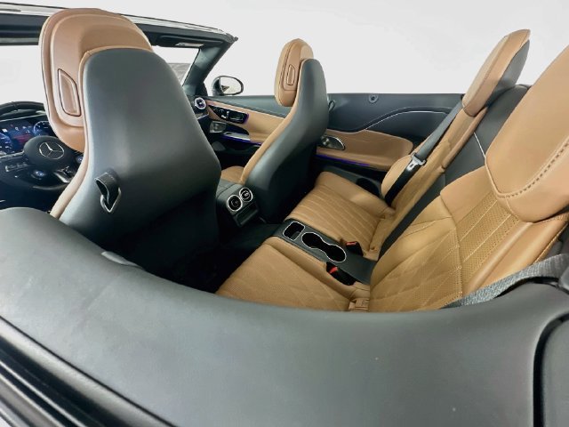 New 2027 MANUFAKTUR Alpine Grey Mercedes-Benz CLE 53 AMG® image 56
