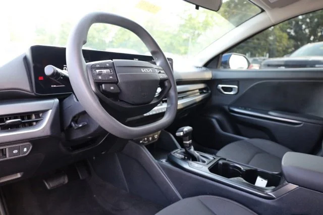 Used 2026 Blue Kia LXS image 7