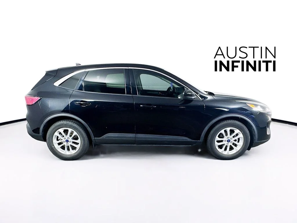 Used 2020 Black Ford SE image 8