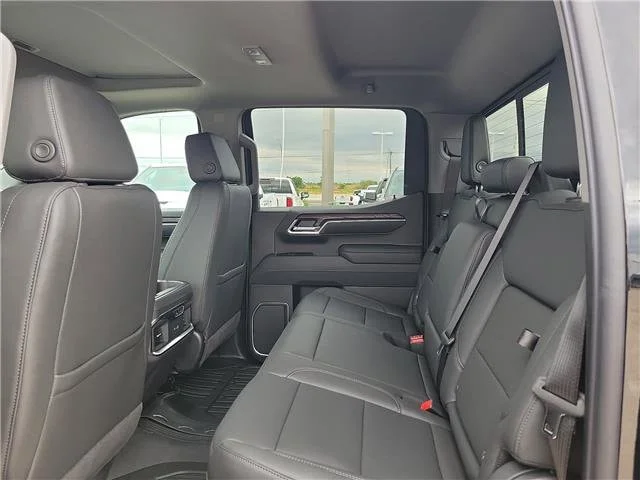 New 2026 Onyx Black GMC SLT image 11