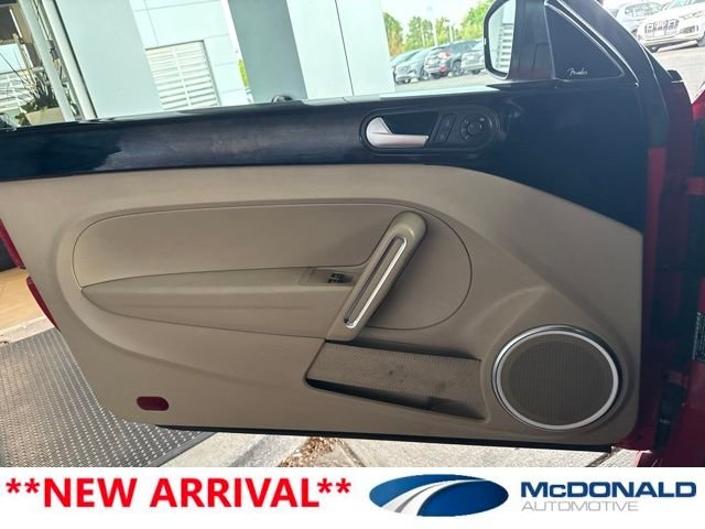 Used 2013 Red Volkswagen 2.0 TSi image 9