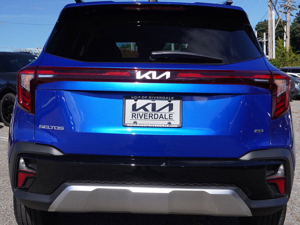 Used 2026 Blue Kia S image 12