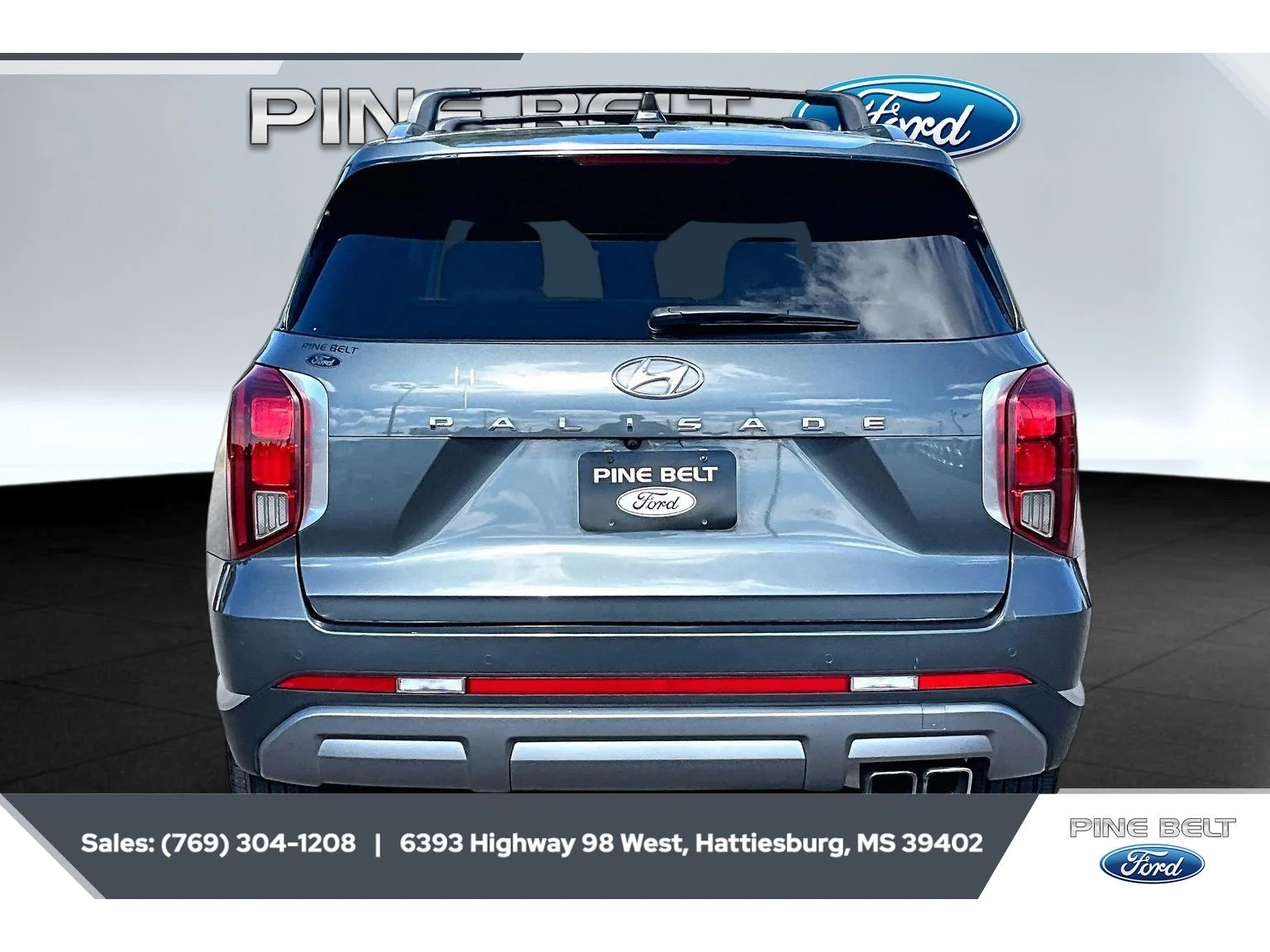 Used 2023 Steel / Graphite Hyundai Limited image 4