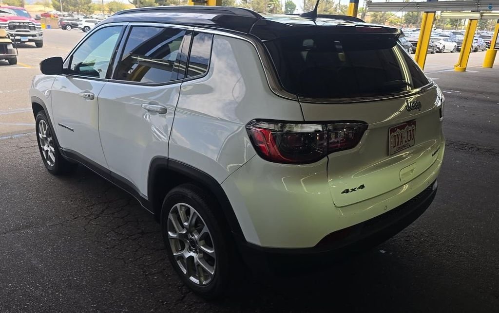 Used 2025 White Jeep Limited image 4