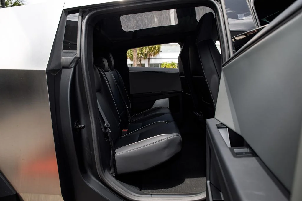 Used 2025 Silver Tesla Base image 16