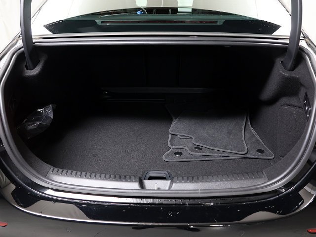 Used 2026 Black Mercedes-Benz E 450 image 29