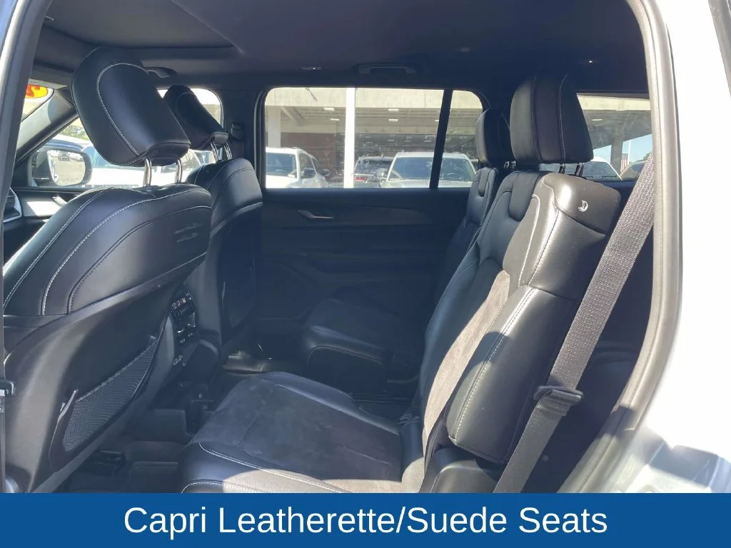 Used 2024 Silver Jeep Altitude X image 17