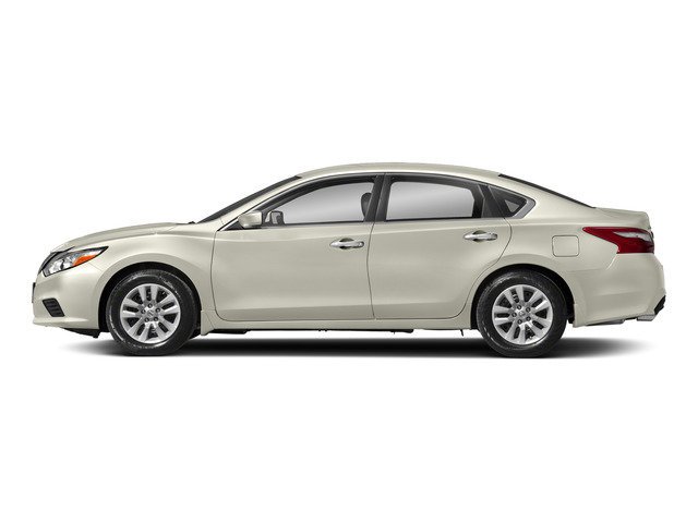 Used 2018 Pearl White Nissan 2.5 SV image 3
