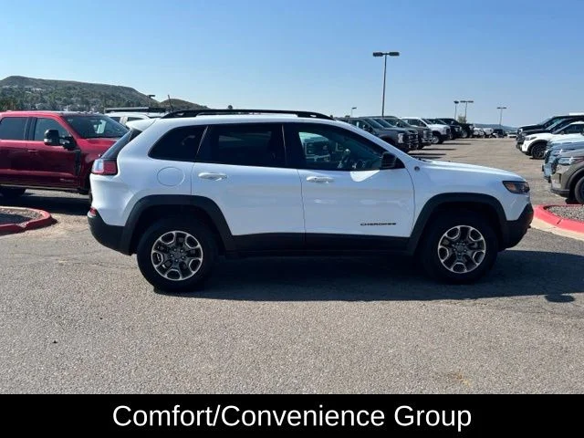 Used 2022 White Jeep Trailhawk image 7