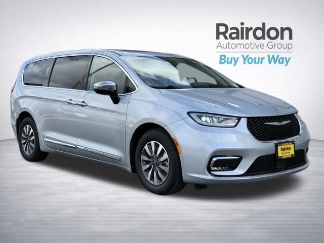 2023 Chrysler Pacifica Hybrid