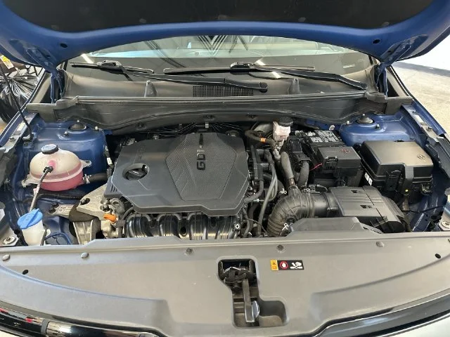 Used 2023 Blue Kia X-Line image 27