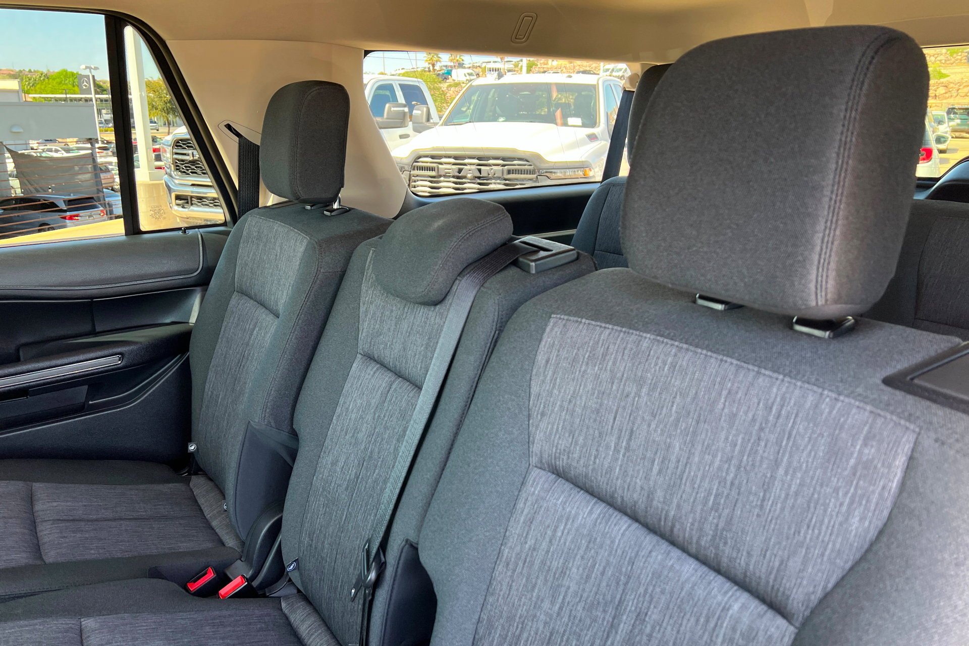 Used 2024 Silver Ford XLT image 21
