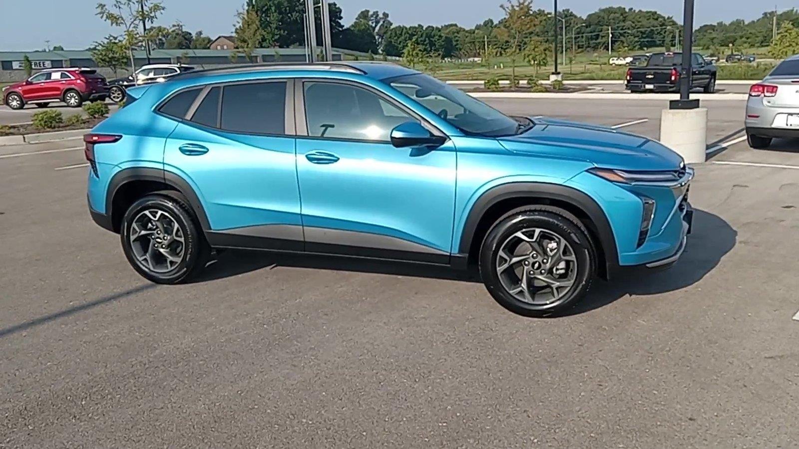 2026 Chevrolet Trax LT - Photo 9