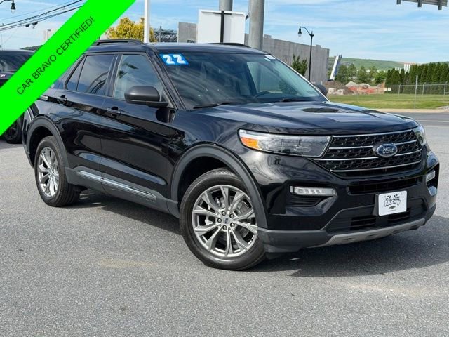 2022 Ford Explorer XLT 4WD's photo