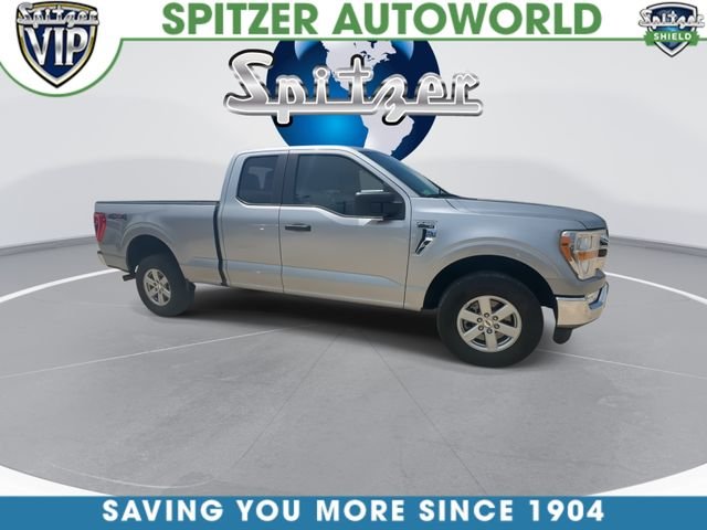 Used 2022 Silver Ford XLT image 2
