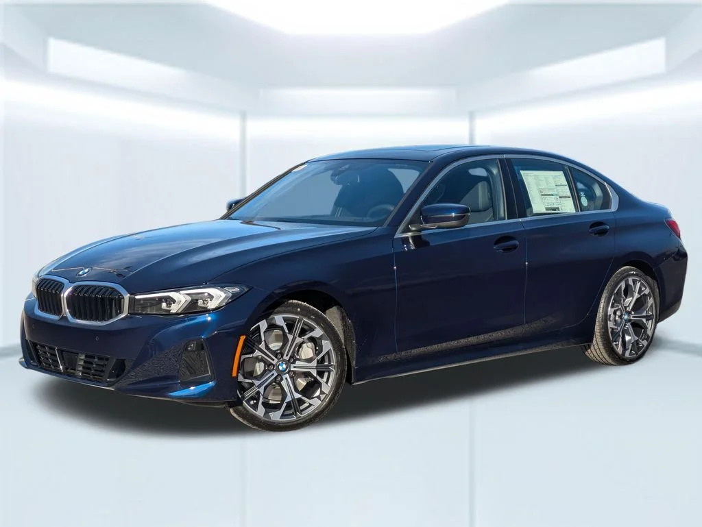 2026 BMW 3 Series 330i Sedan's photo