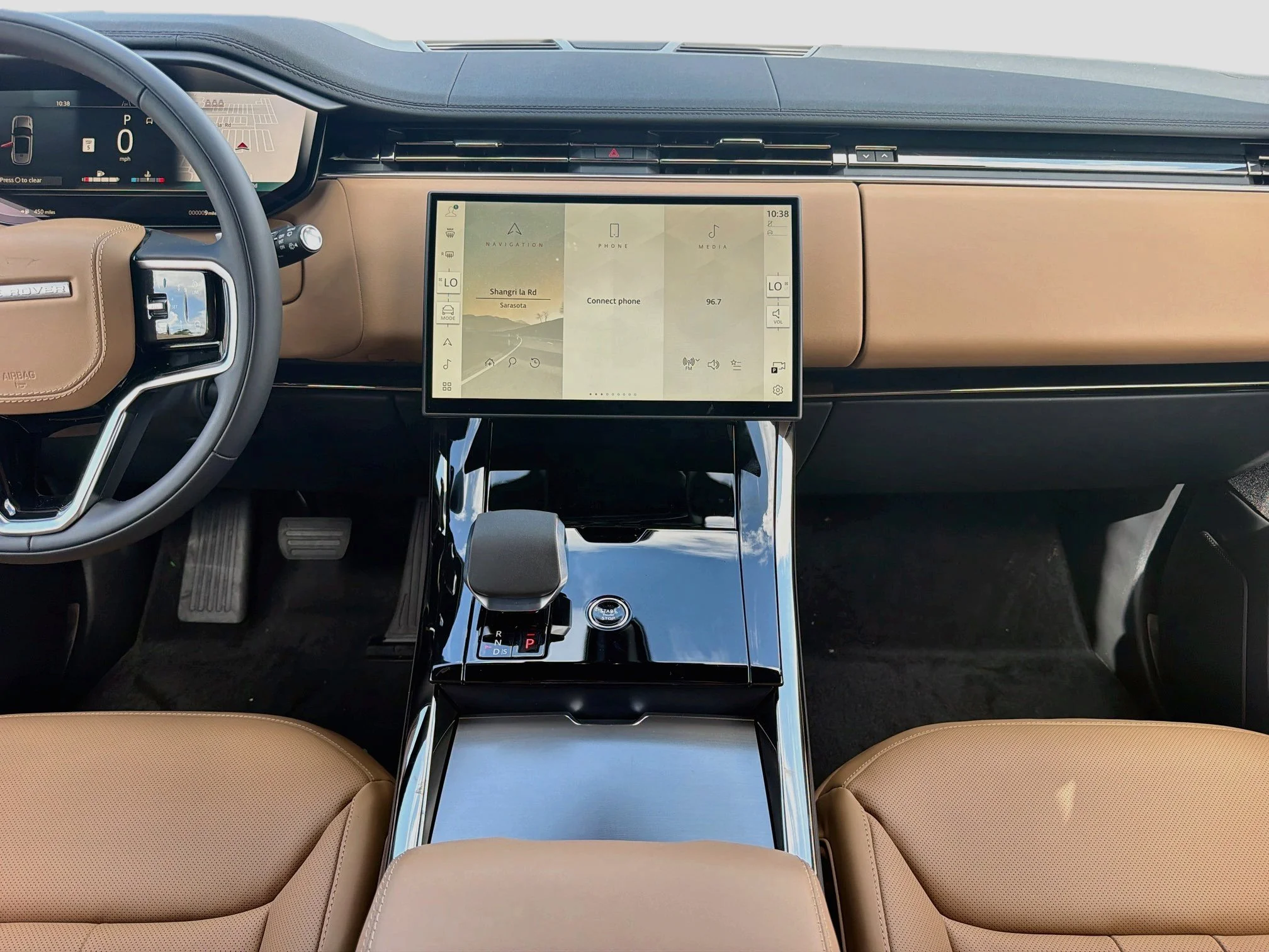 New 2026 Carpathian Grey Land Rover SE image 20