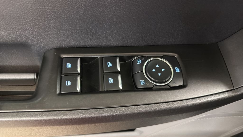 Used 2023 White Ford XL image 15