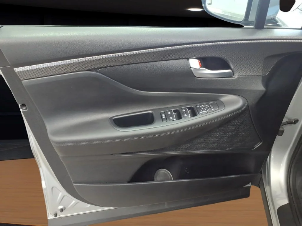 Certified Used 2020 Shimmering Silver Pearl Hyundai SEL image 22