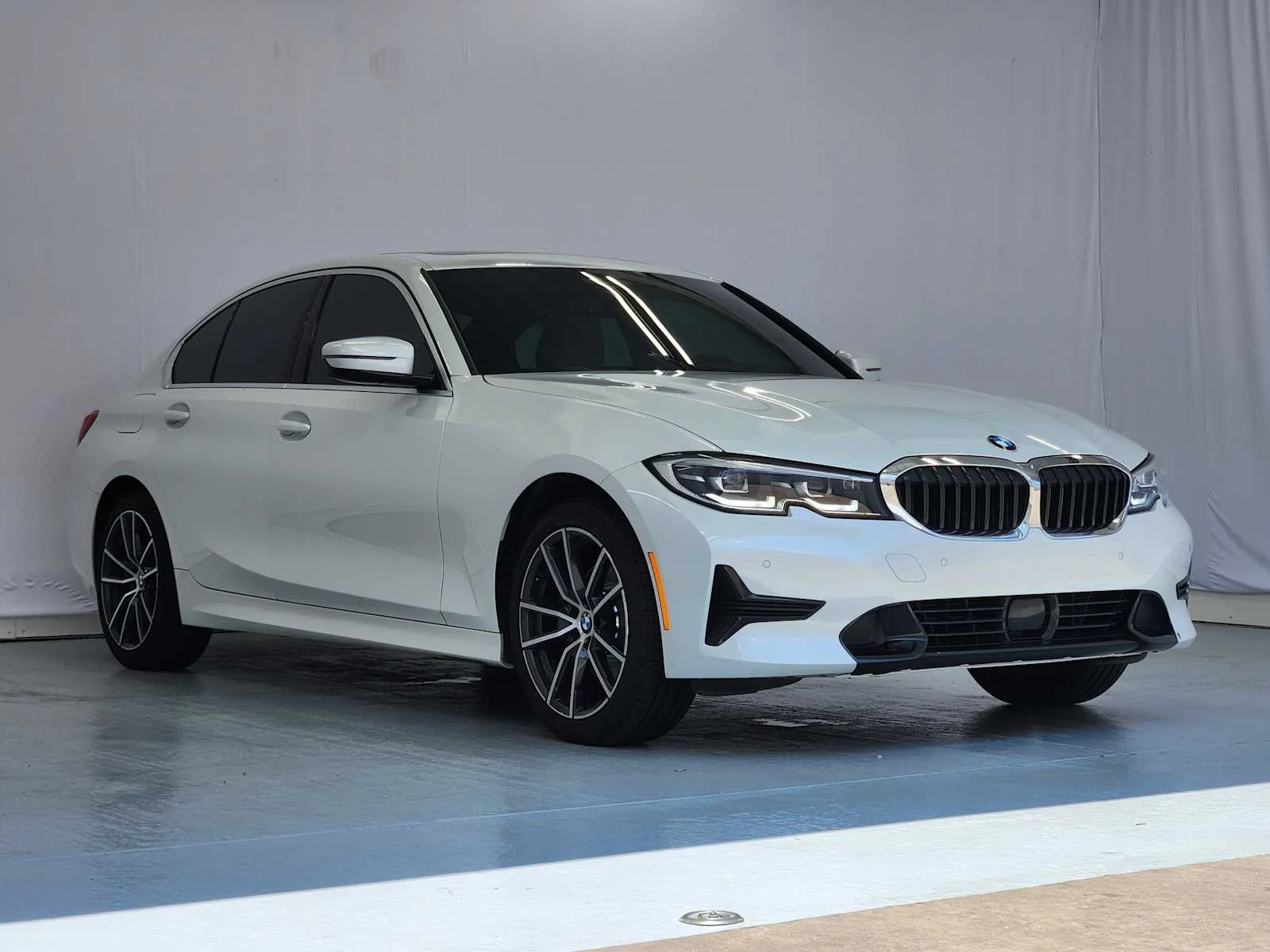 Used 2021 Mineral White Metallic BMW 330i image 4