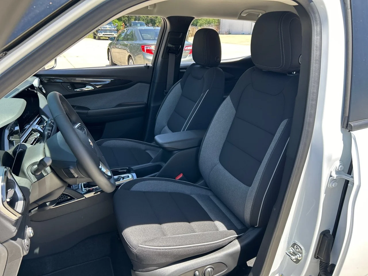 2026 Chevrolet Trailblazer LT - Photo 16