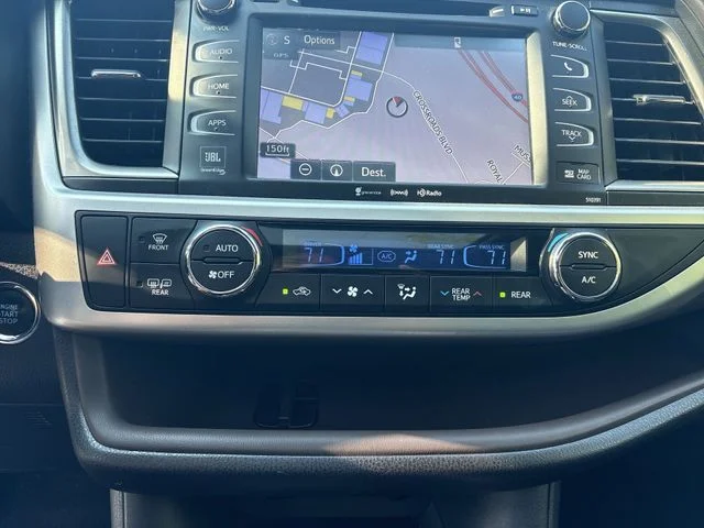 Used 2019 Silver Toyota Limited image 19