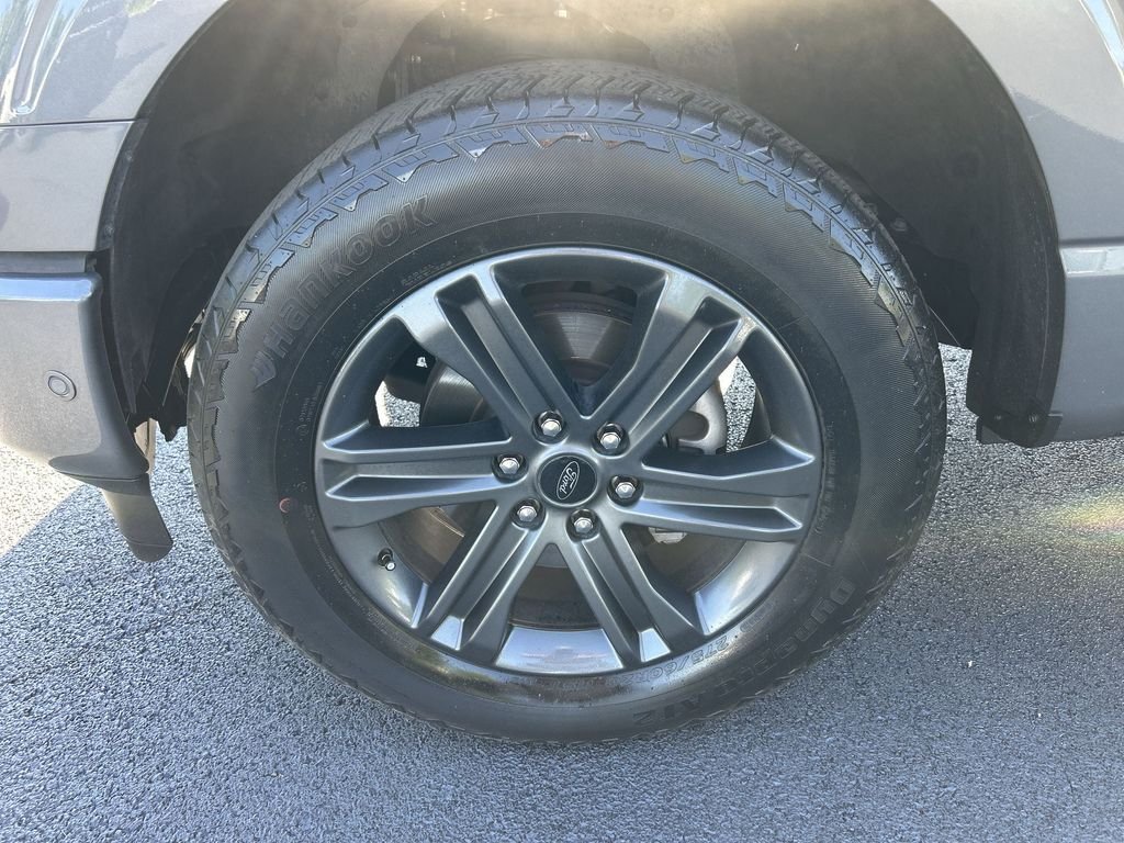 Used 2023 Gray Ford Lariat image 18