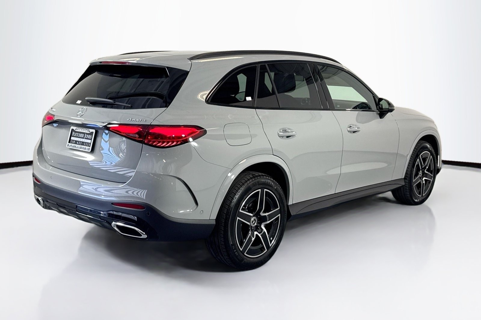 New 2026 MANUFAKTUR Alpine Grey Mercedes-Benz GLC 300 image 5