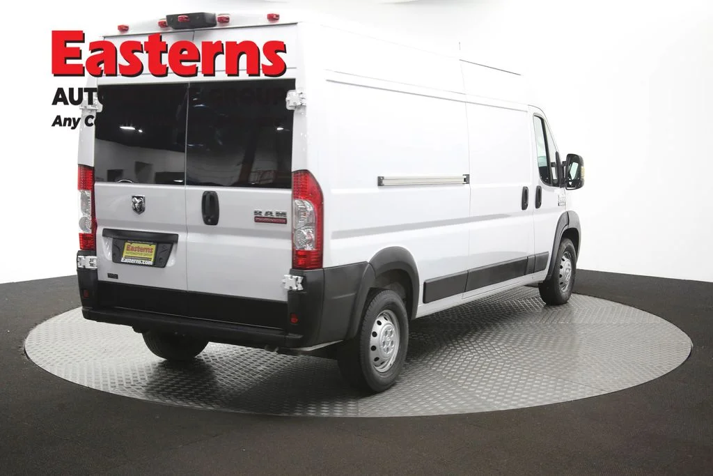 Used 2021 White Ram High Roof image 37
