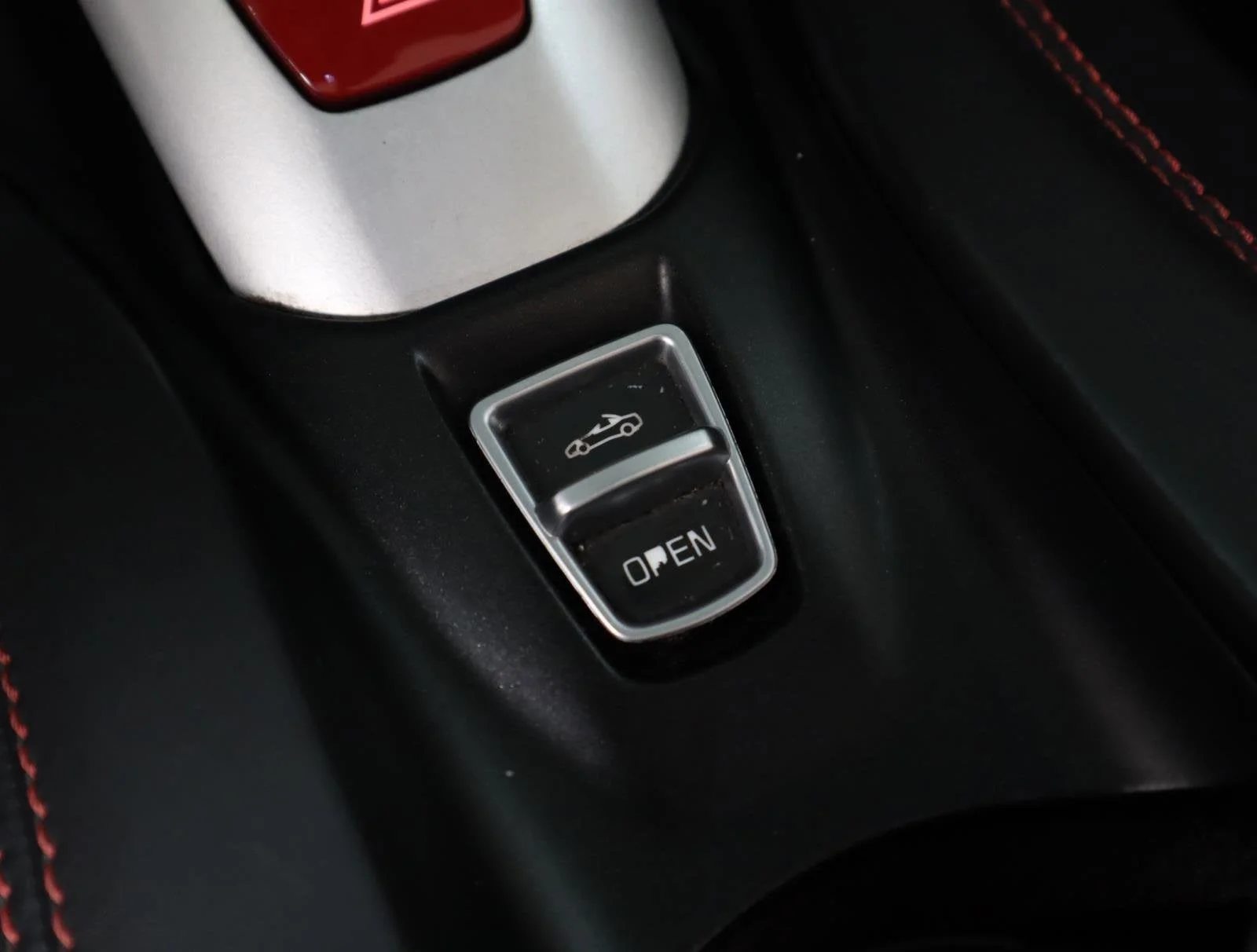 Used 2016 Nero Daytona Ferrari T image 31