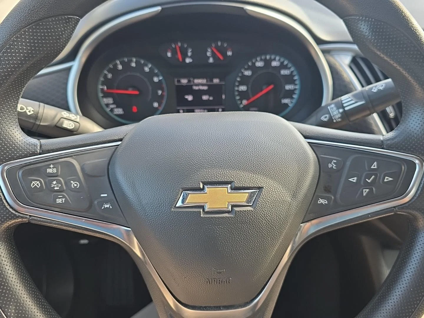 Used 2025 Mosaic Black Metallic Chevrolet LT image 10