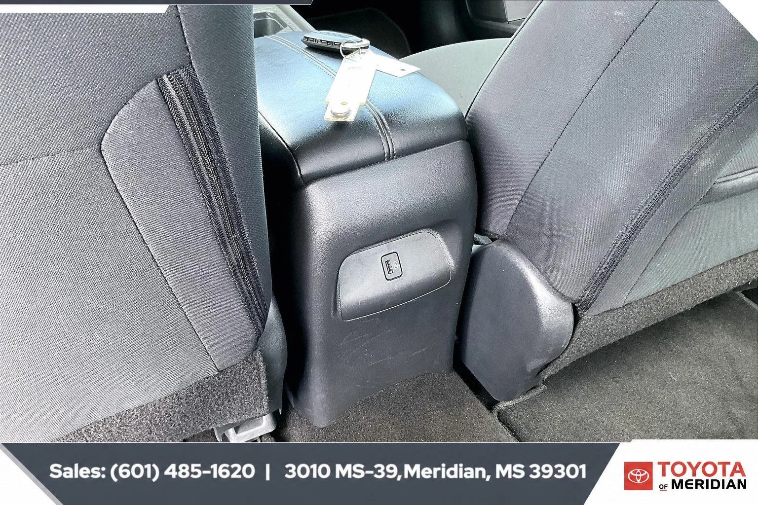 Used 2024 Rosewood Metallic Nissan SV image 24