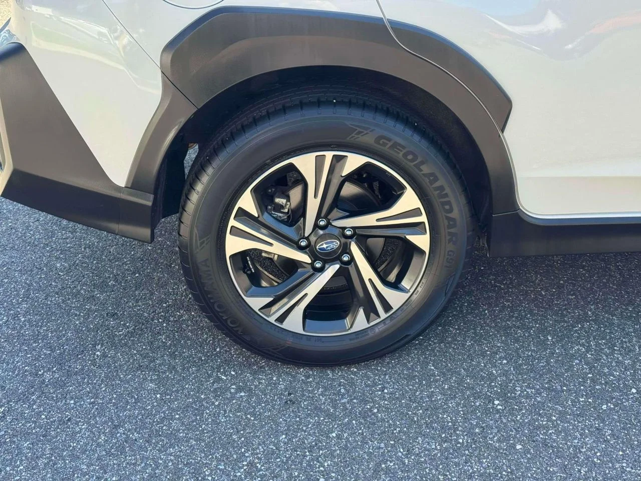 Used 2024 Crystal White Pearl Subaru Premium image 11