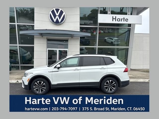 2023 Volkswagen Tiguan 2.0T S's photo