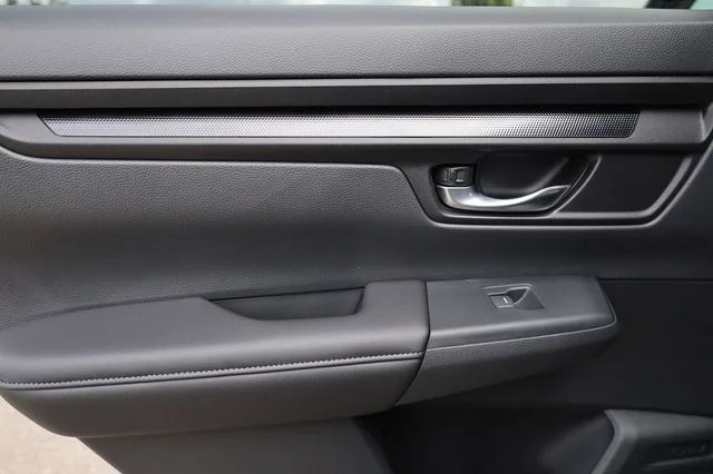 New 2026 Platinum White Pearl Honda EX image 37
