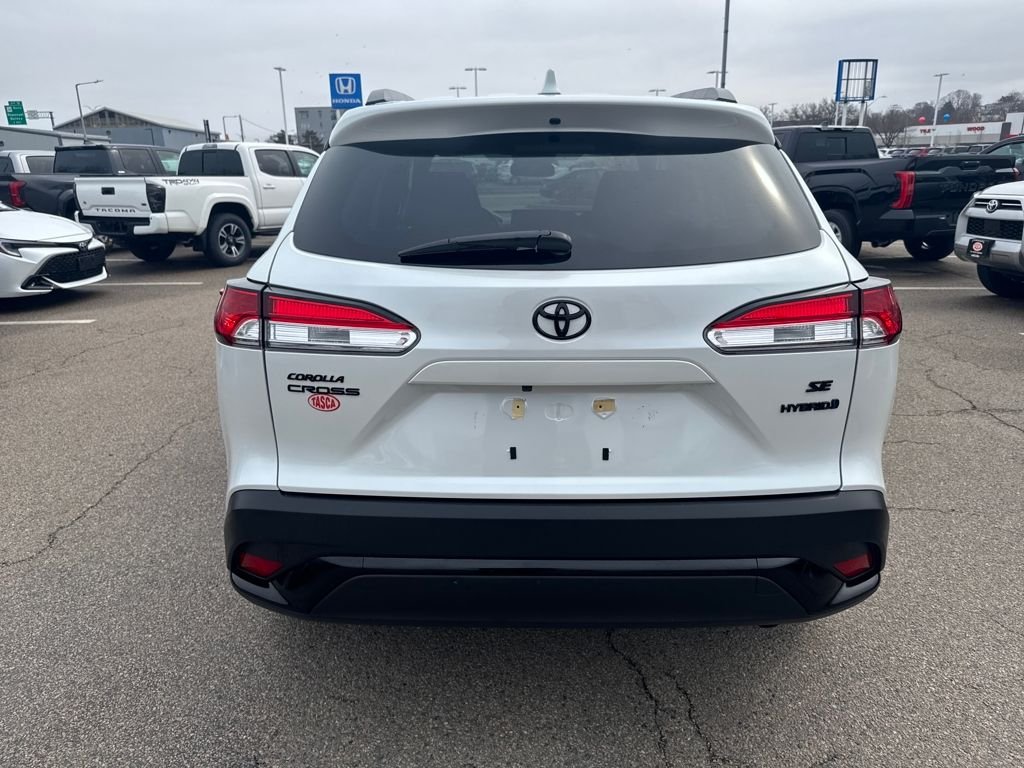 View vehicle photo 6