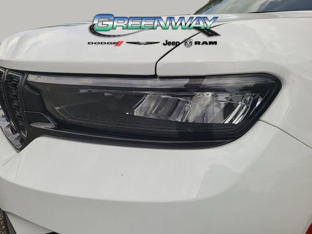 Used 2025 White Jeep Limited image 28