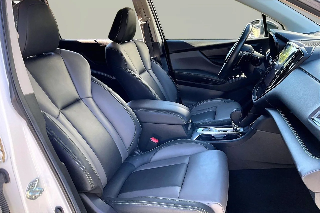 Used 2024 White Subaru Onyx Edition image 23