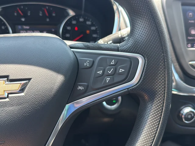 Used 2023 White Chevrolet LT image 17