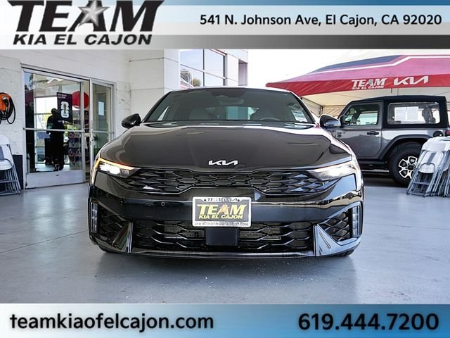 Used 2025 Black Kia GT-Line image 4