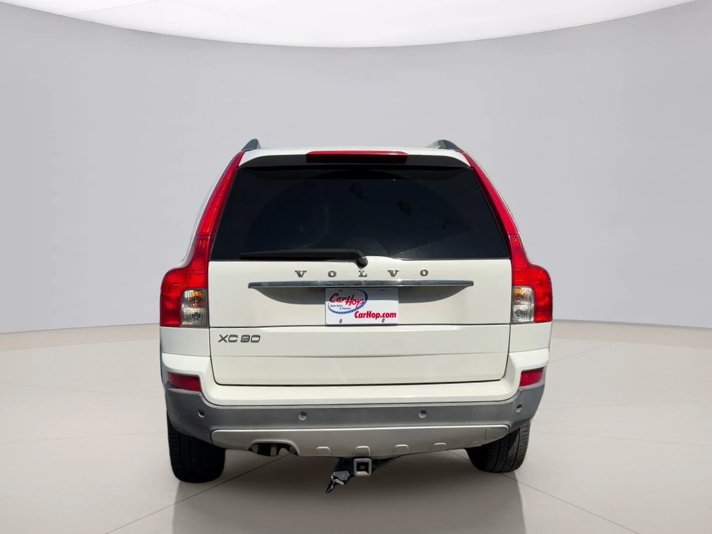Used 2011 White Volvo 3.2 image 4
