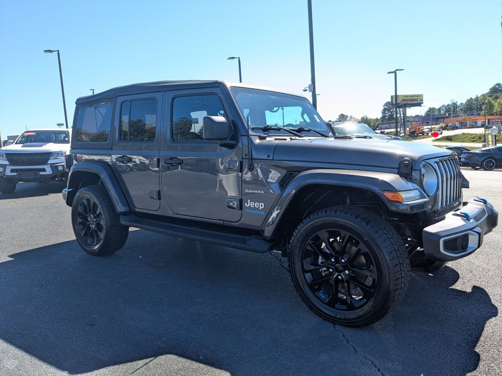2022 Jeep Wrangler 4xe Unlimited Sahara photo 3