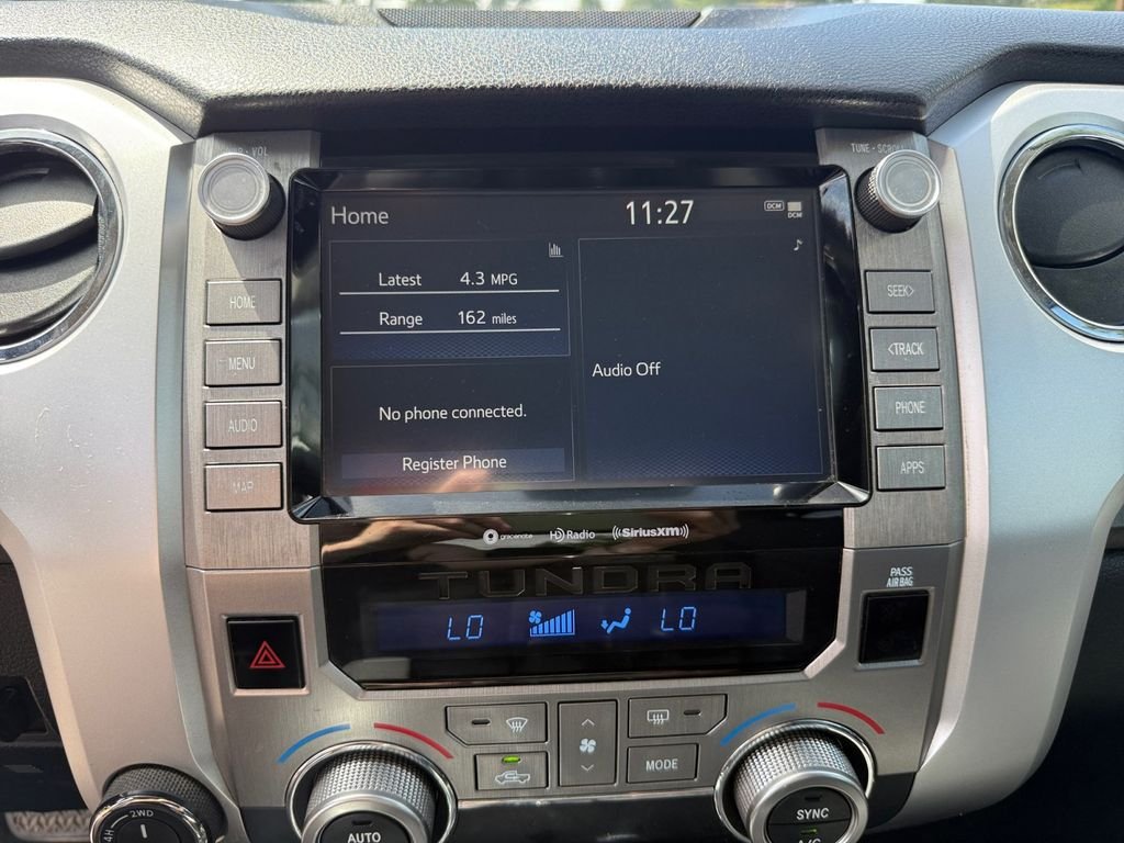Used 2021 White Toyota SR5 image 22