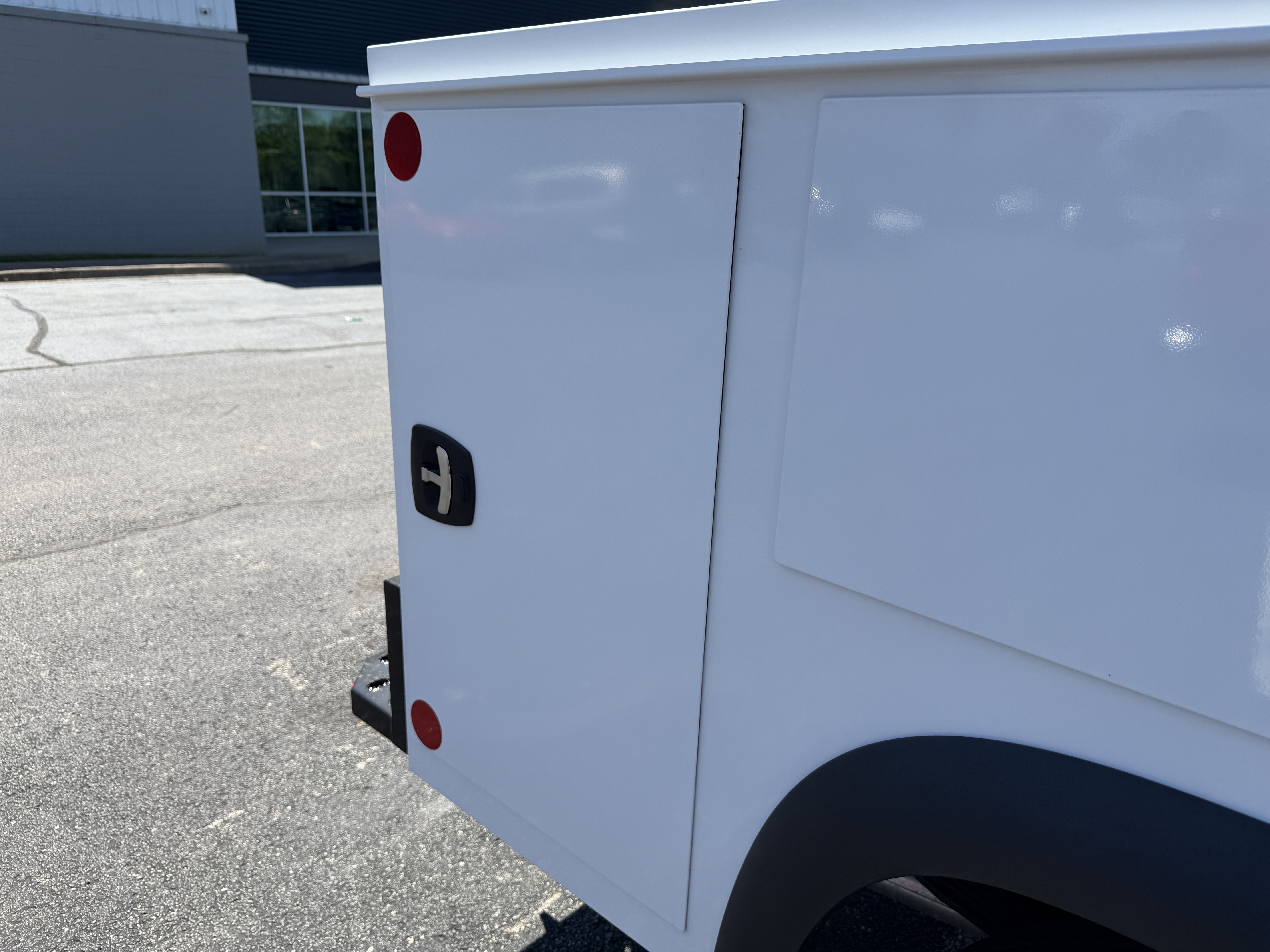 New 2026 Summit White Chevrolet WT image 14